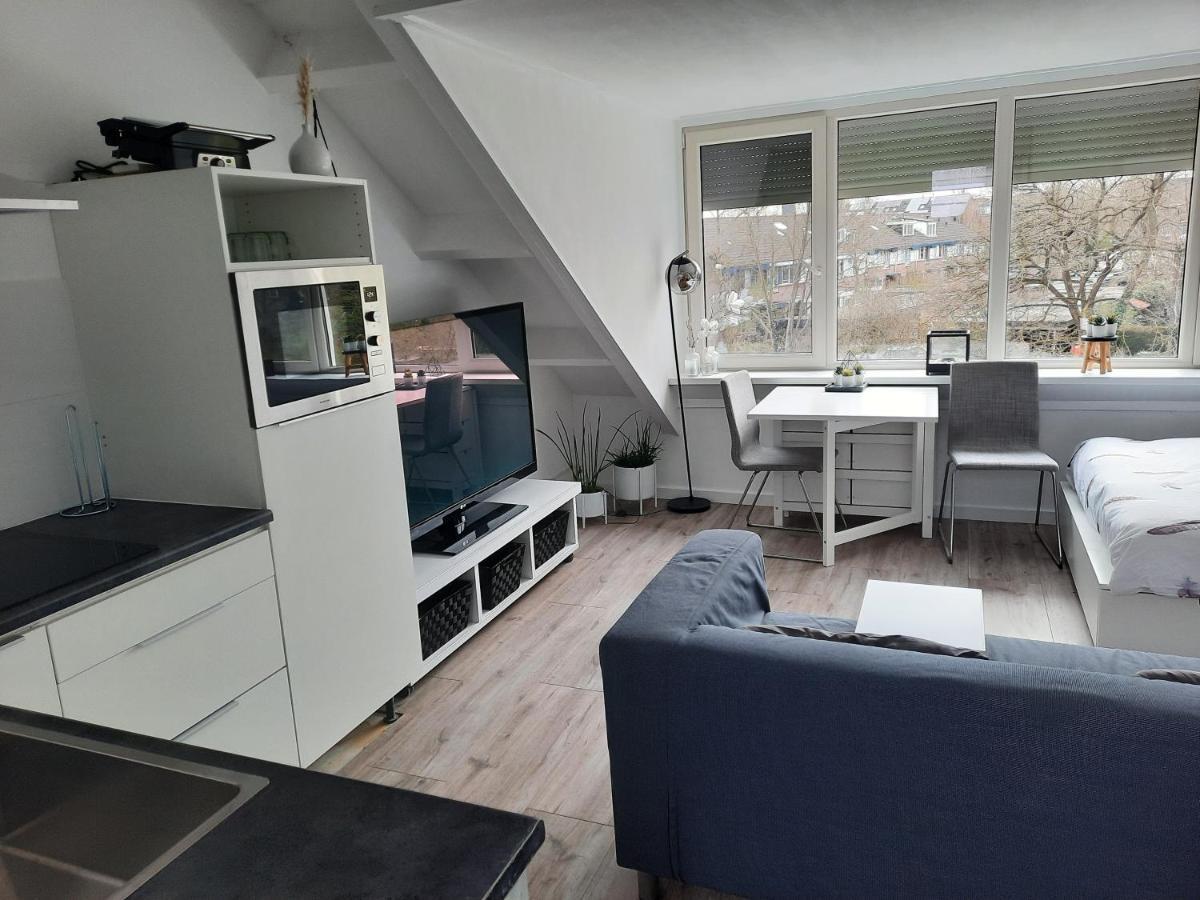 Hotel Studio 76 Groningen Met Gratis Leenfietsen Exterior foto